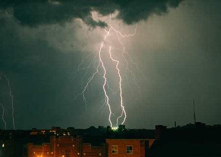 電子地磅秤怎么預防雷擊？介紹地磅秤雷電防護原理及具體措施